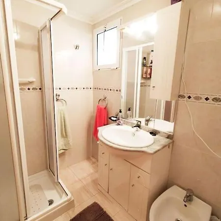 Lägenhet Lovely 2-bedroom Vacation With Community Pool Torrevieja